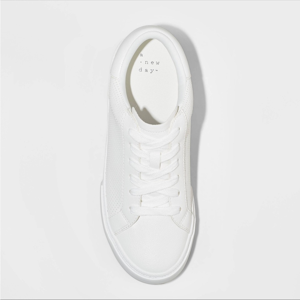 Women’s Maddison Sneakers with Memory Foam Insole